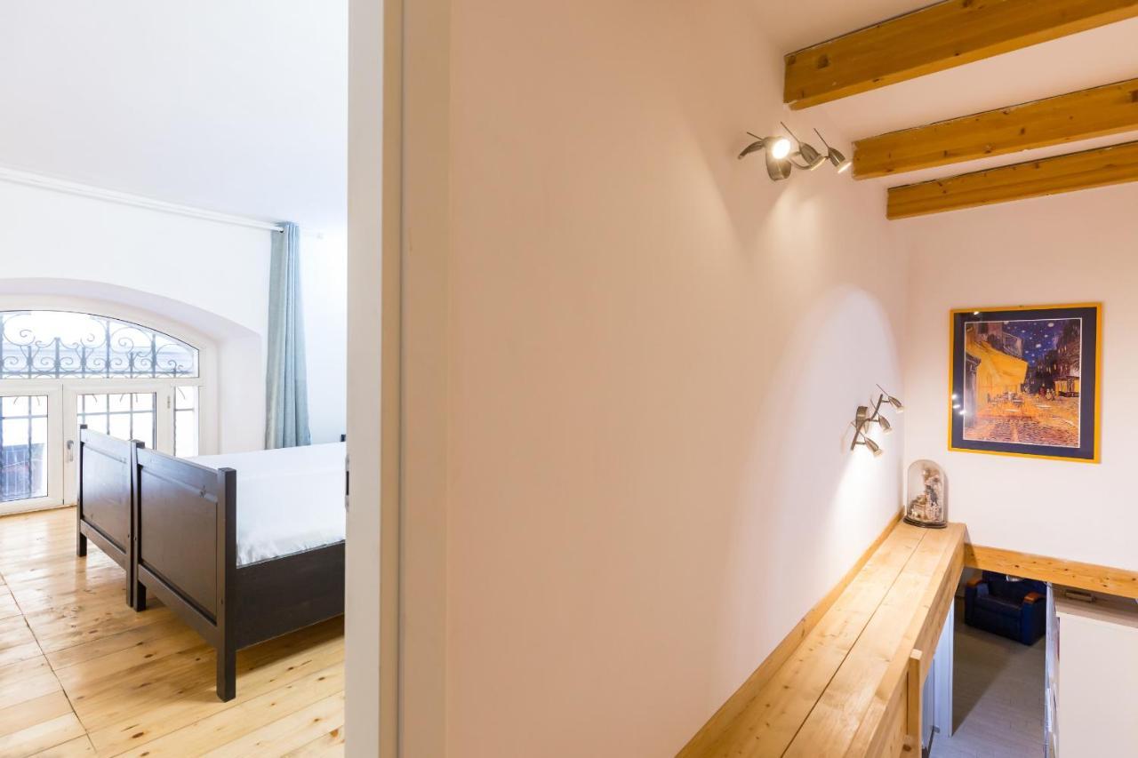 Ma Maison - Family Apartment At The Historical Center 那不勒斯 外观 照片